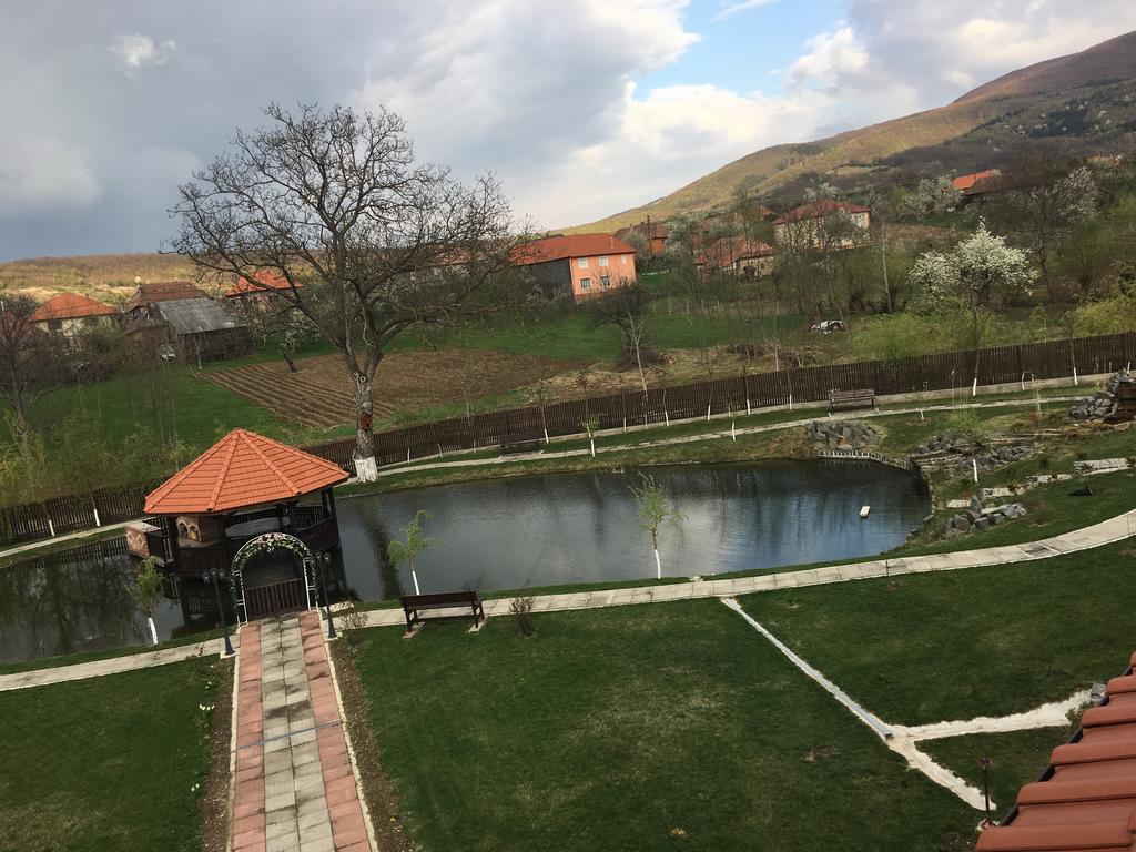 Pensiunea Amurg Mesesenii de Sus Exterior foto